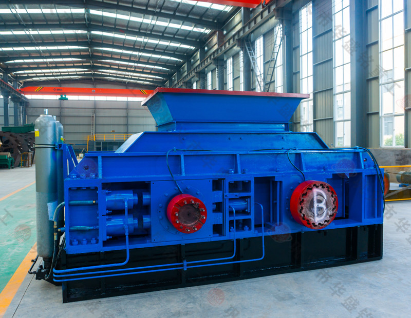 石英石对辊破碎机试机现场 OD官方网页版重工