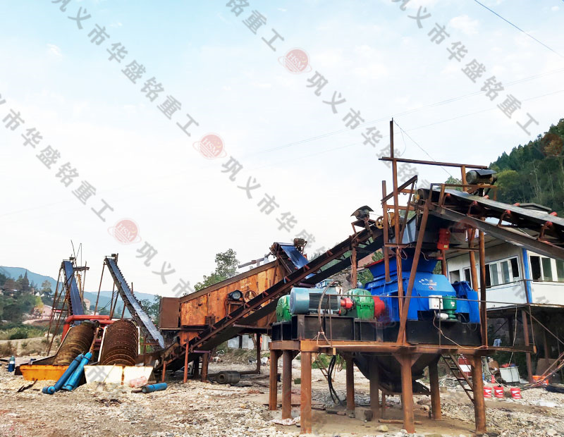 数控液压对辊破碎机破碎生产流程配置 