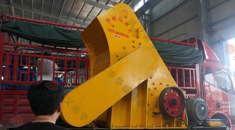 高湿物料双级粉碎机发货现场