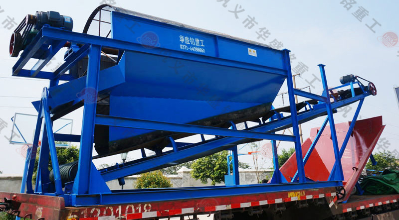 移动式筛沙机发货现场